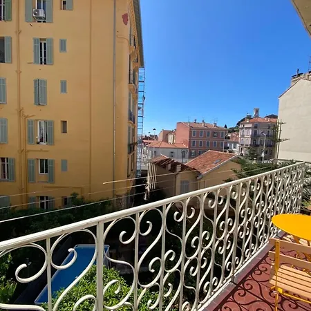New In Forville With Balcony Apartment Cannes